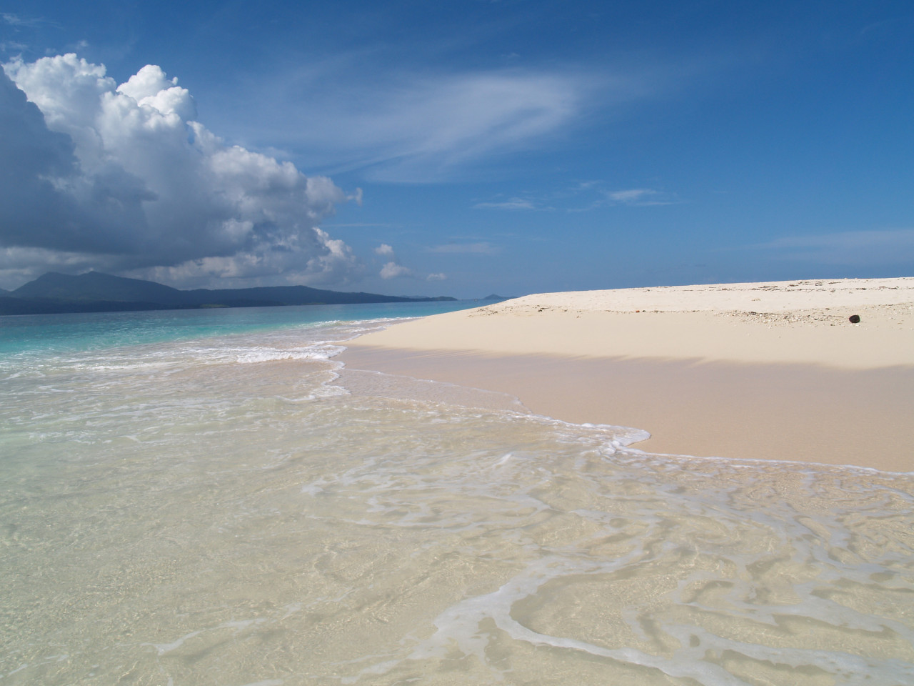 Ilot de sable blanc.