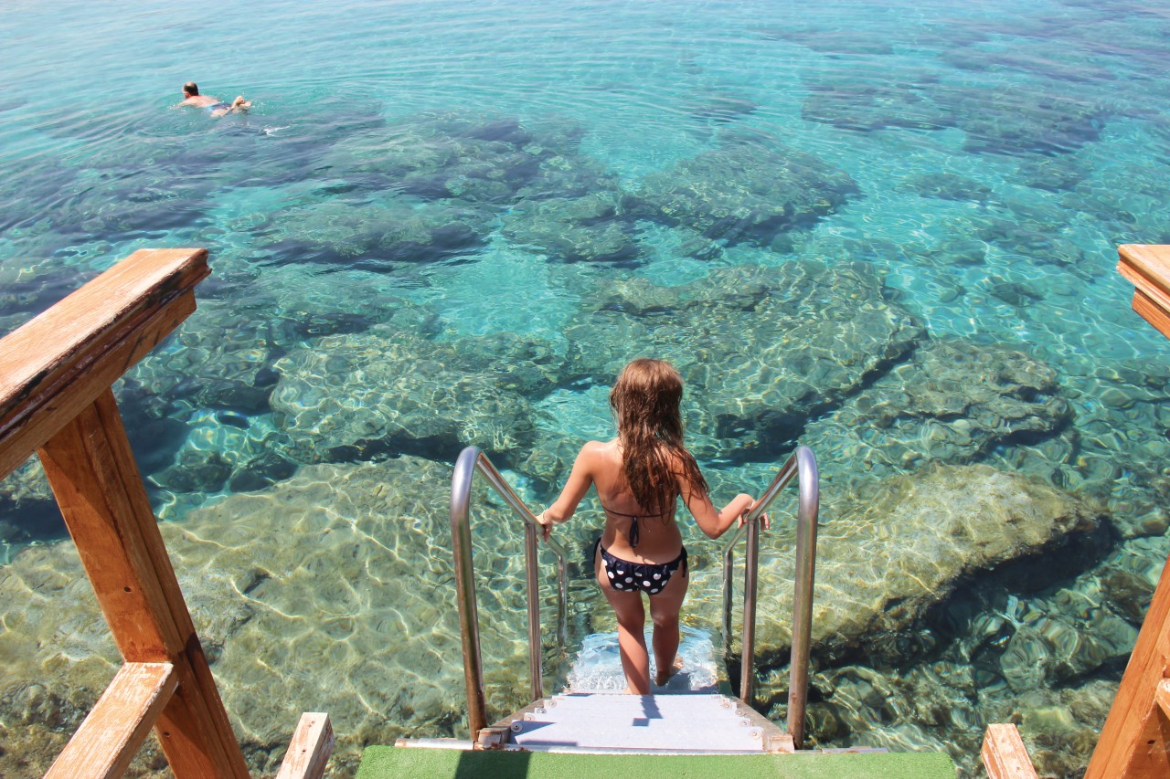 Descente dans la mer à Protaras.