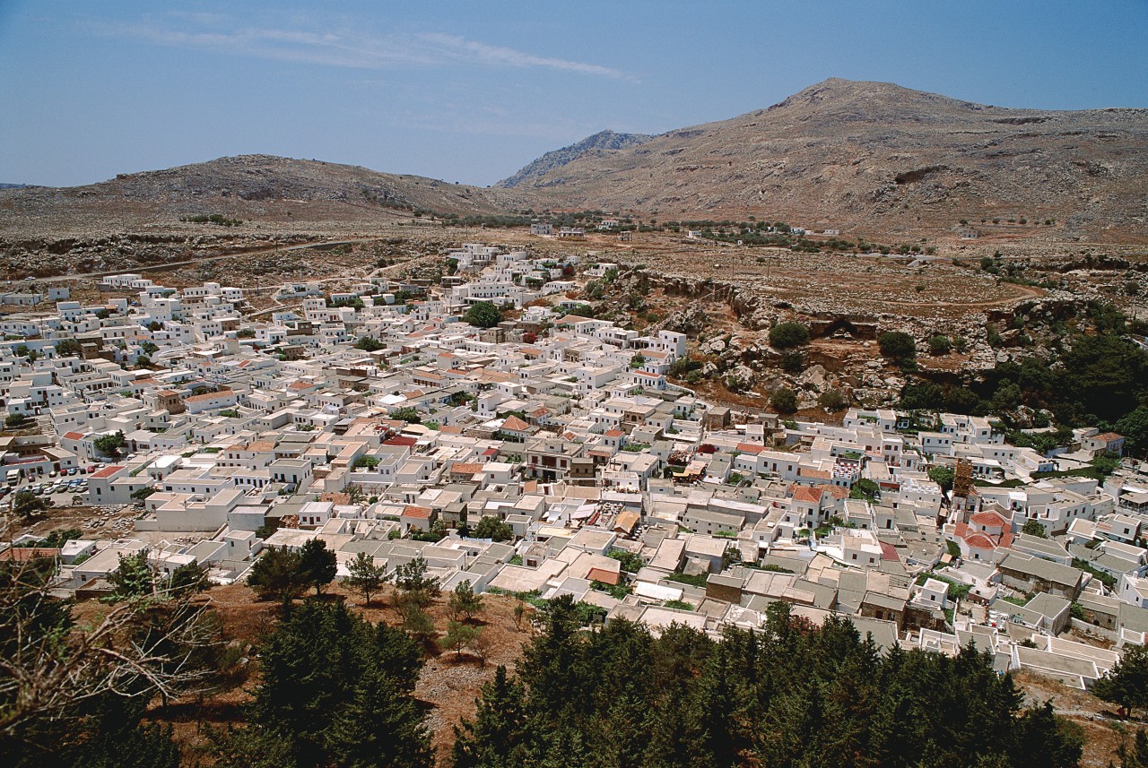 Vue sur la ville de Lindos.