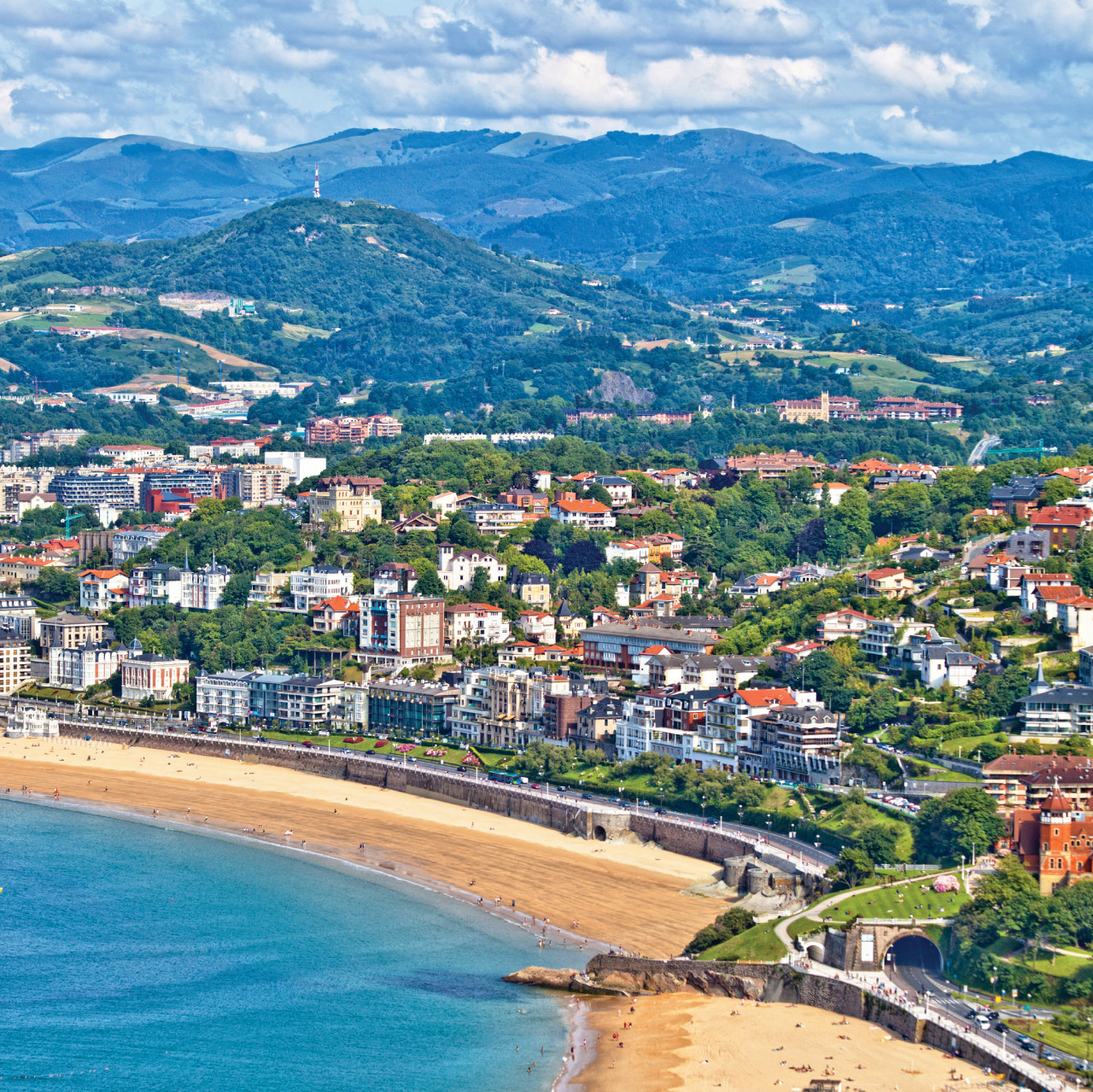 <p>La plage de La Concha, à San Sebastián.</p>