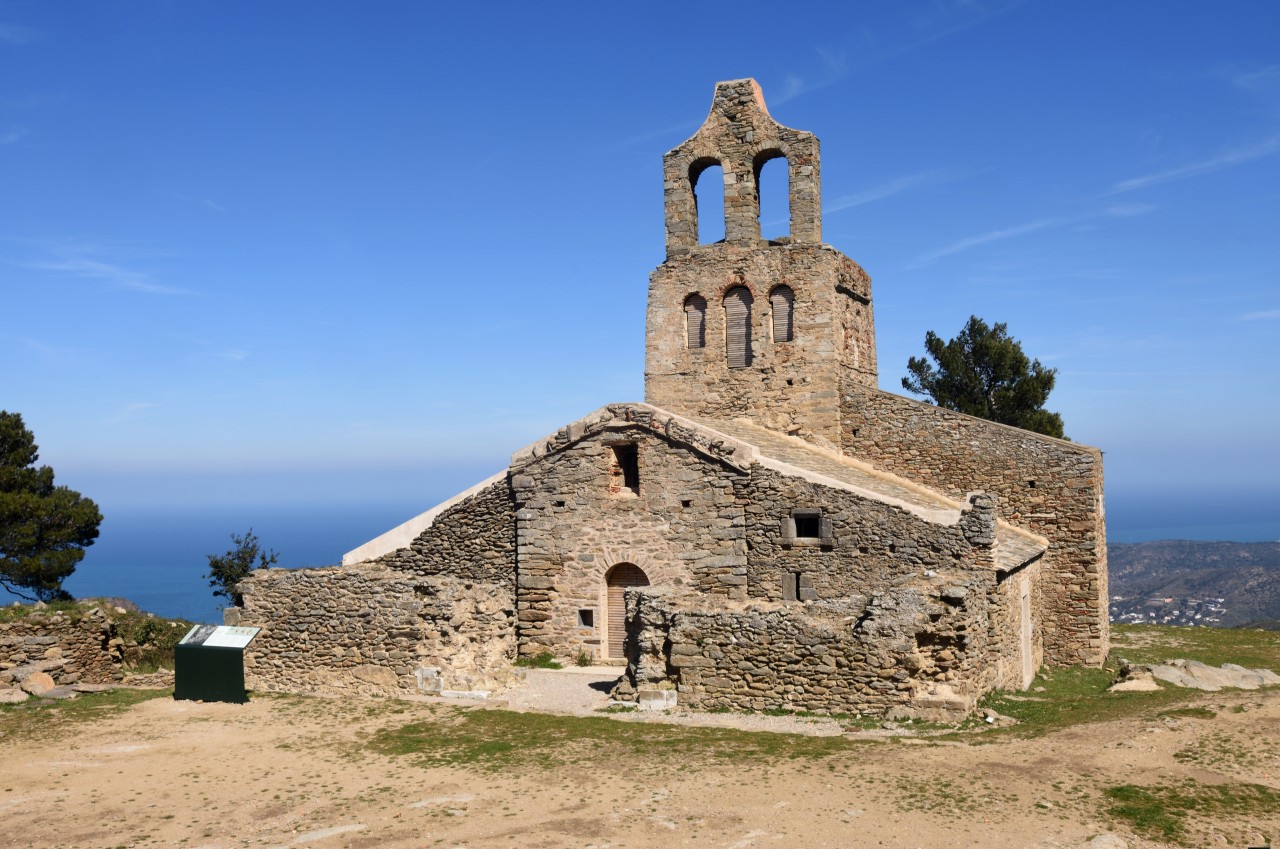 Eglise Santa Helena de Rodes, El Port de la Selva.