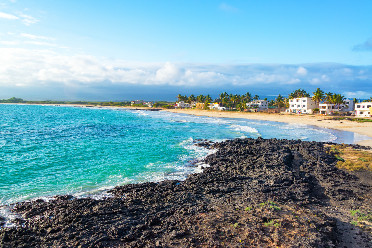 La plage de Puerto Villamil