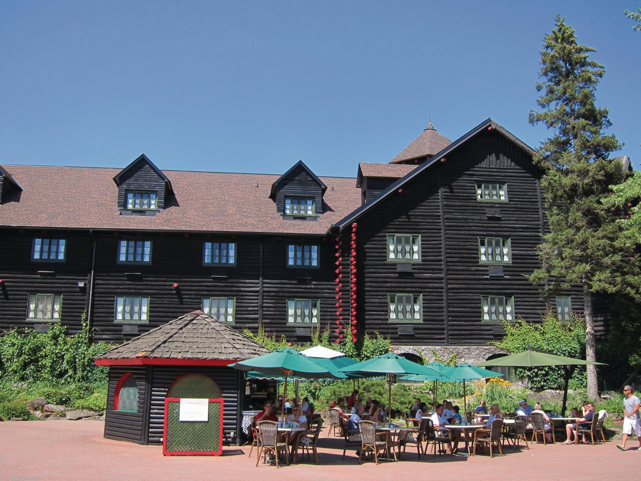 Hôtel Fairmont Le Château Montebello.