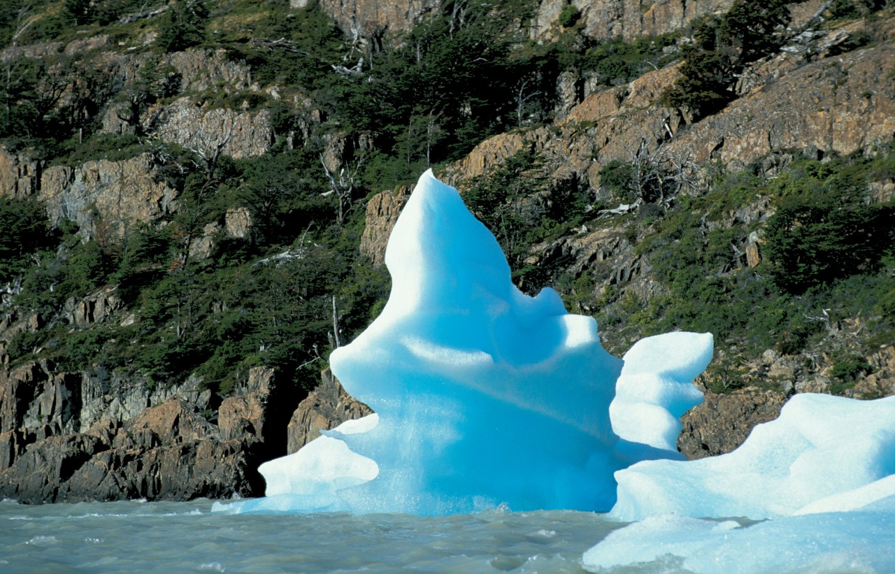 Bloc de glace flottant.