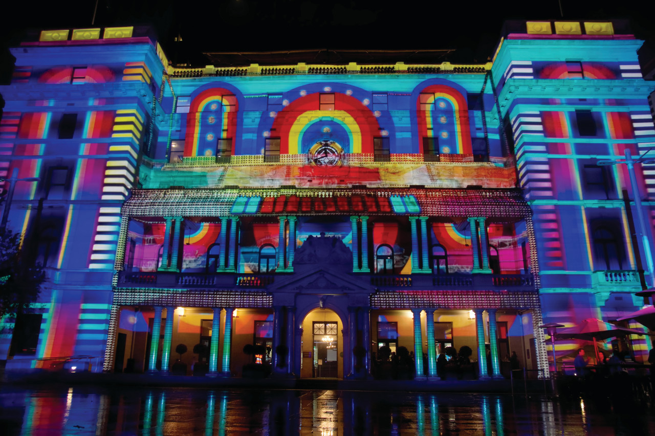 Customs House parée de lumière lors du Vivid Sydney Festival.