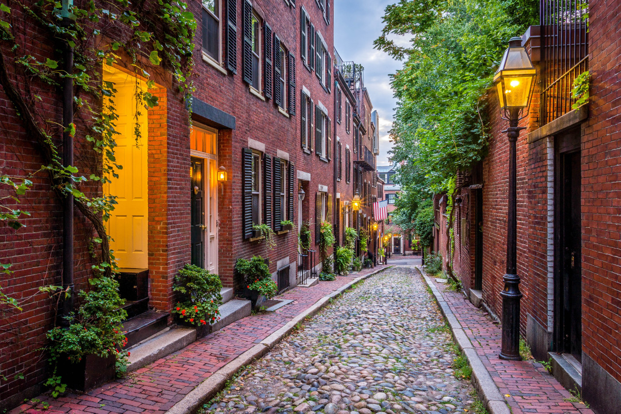 Acorn Street, Boston.