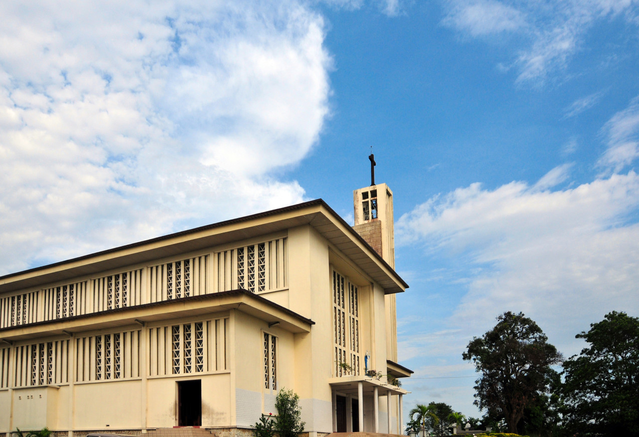 <p>Cathédrale Sainte-Marie à Libreville.</p>