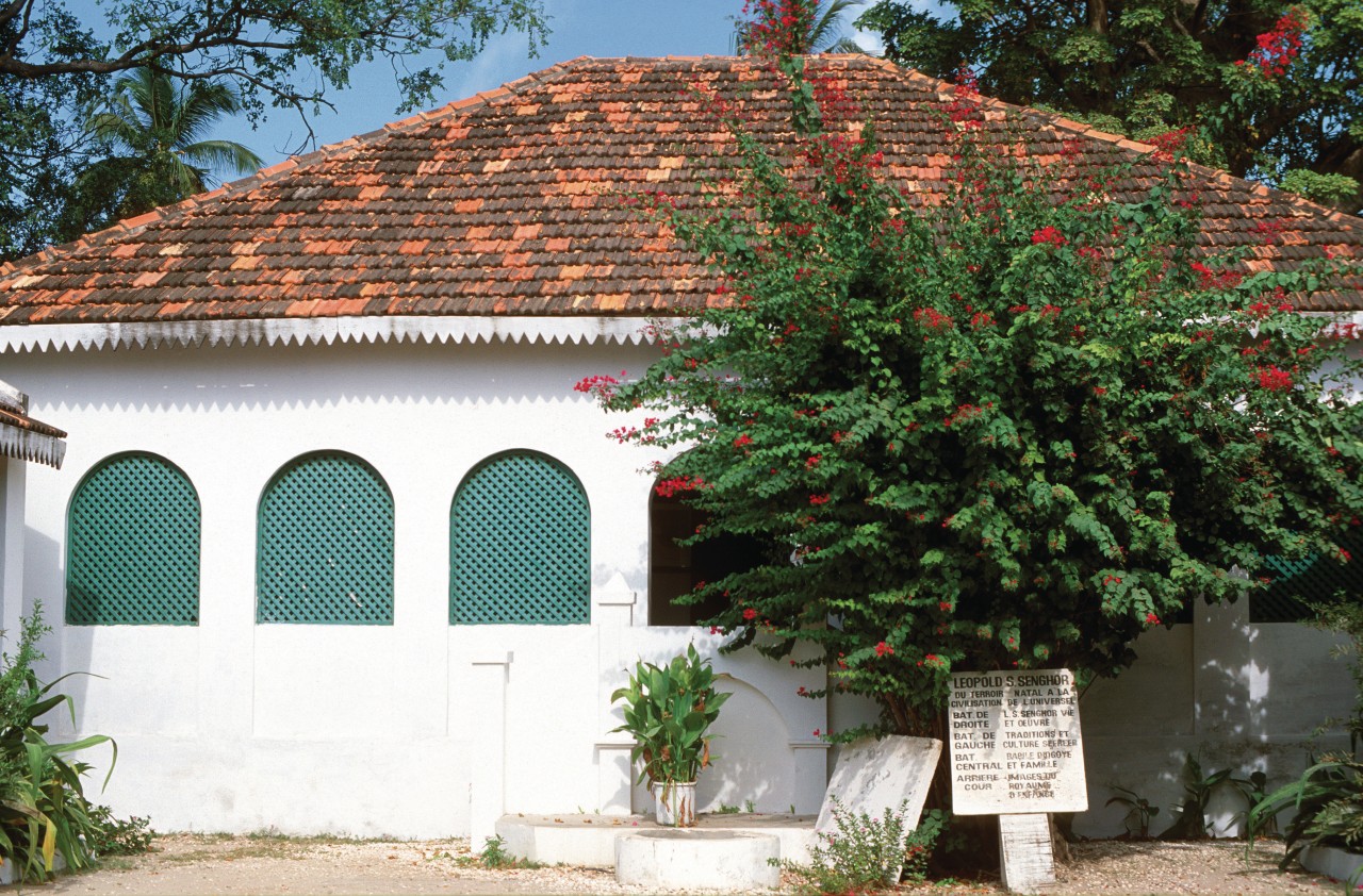 Maison d'enfance de Léopold S. Senghor à Joal.