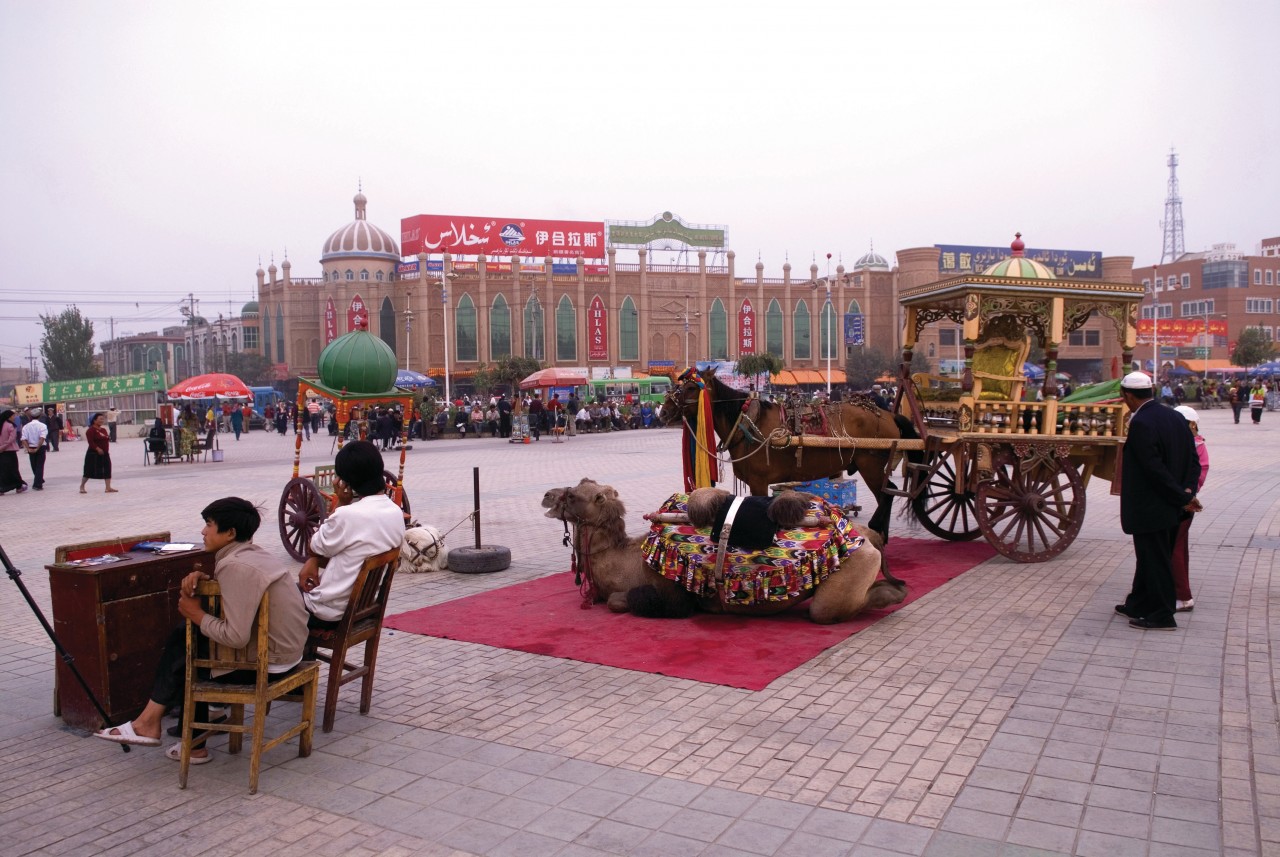 Attractions pour touristes près de la mosquée Id Kah.